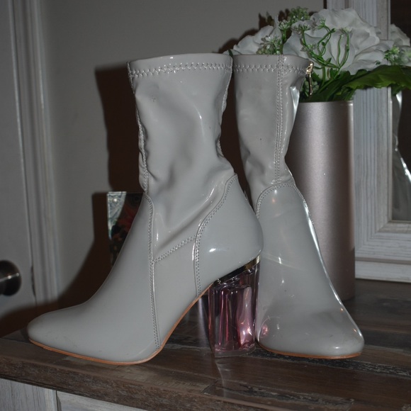 Boots - Picture 1 of 4